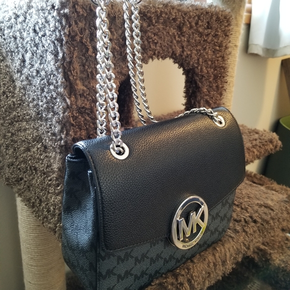Michael Kors Purse - Picture 9 of 12